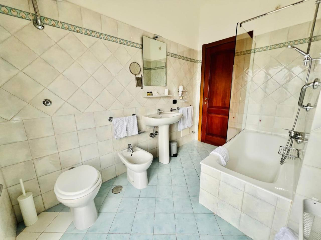 Azzurrissima Home-B&B Sorrento Centro Buitenkant foto